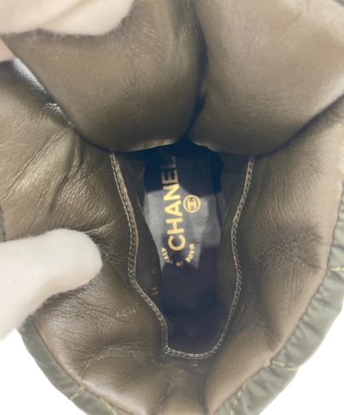 CHANEL（シャネル）CHANEL (シャネル) ココマークキルティングハイカットスニーカー グリーン×ブラック サイズ:38の古着・服飾アイテム