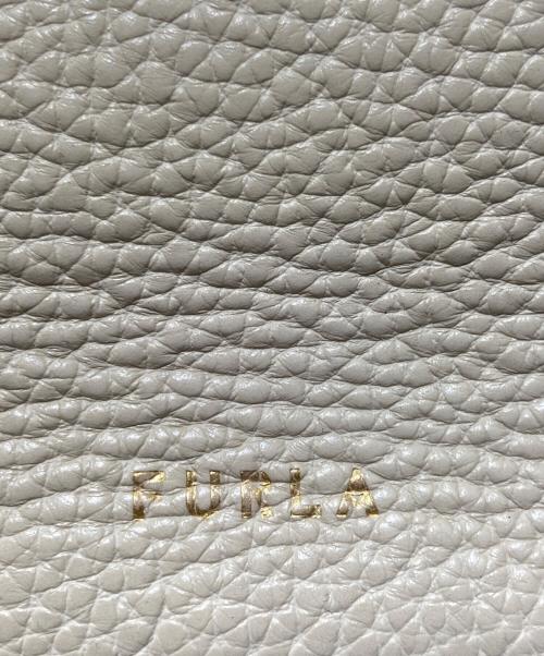 FURLA（フルラ）FURLA (フルラ) プリムラホーボーバッグ ベージュの古着・服飾アイテム