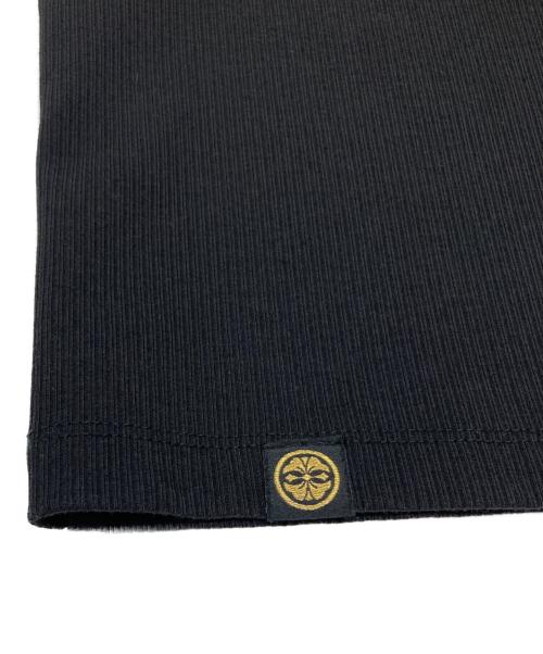 EVISU（エヴィス）EVISU (エヴィス) EV'プリント スリムフィット Tシャツ ブラック サイズ:Mの古着・服飾アイテム
