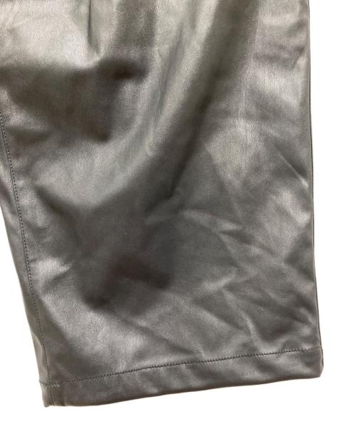 DAIWA PIER39（ダイワ ピア39）DAIWA PIER39 (ダイワ ピア39) TECH SYNTHETIC SKIN WINDBREAKER PANTS ブラック サイズ:XL 未使用品の古着・服飾アイテム
