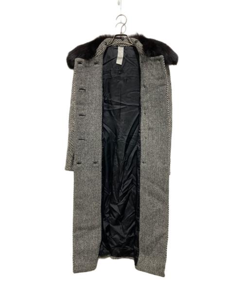 GIANNI VERSACE（ジャンニ・ヴェルサーチ）GIANNI VERSACE (ジャンニ・ヴェルサーチ) ツイードファー襟ロングコート ベージュ サイズ:40の古着・服飾アイテム