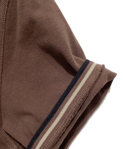 FRED PERRY（フレッドペリー）FRED PERRY (フレッドペリー) ロゴ刺繍ポロシャツ ブラウン サイズ:UK10の古着・服飾アイテム