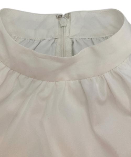 darich（ダーリッチ）Darich (ダーリッチ) アメスリギャザーフレアミニワンピース ホワイト サイズ:FREEの古着・服飾アイテム