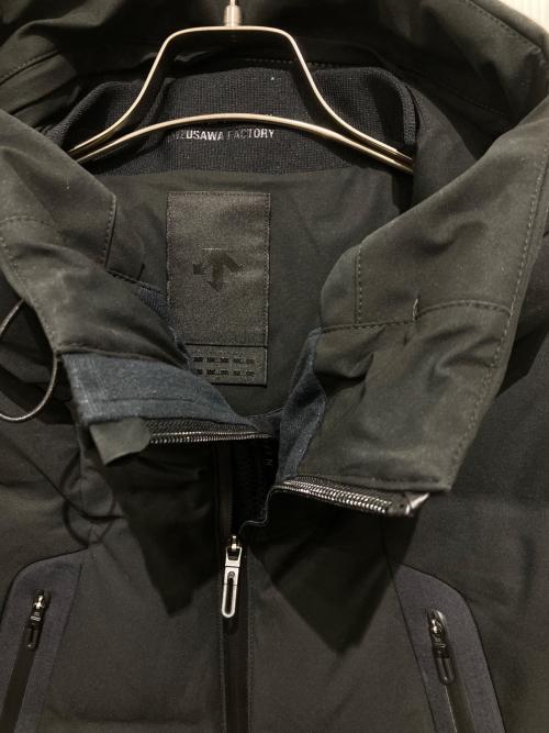 DESCENTE ALLTERRAIN（デザイント オルテライン）DESCENTE ALLTERRAIN (デザイント オルテライン) EDIFICE (エディフィス) 25AW 別注水沢ダウン マウンテニア ブラック サイズ:Mの古着・服飾アイテム