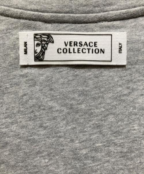 VERSACE COLLECTION（ヴェルサーチ コレクション）VERSACE COLLECTION (ヴェルサーチ コレクション) プリントスウェット グレー サイズ:Ｌの古着・服飾アイテム