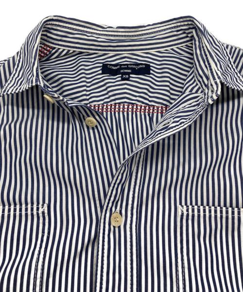 COMME des GARCONS HOMME（コムデギャルソン オム）COMME des GARCONS HOMME (コムデギャルソン オム) ストライプシャツ ネイビー×ホワイト サイズ:XSの古着・服飾アイテム