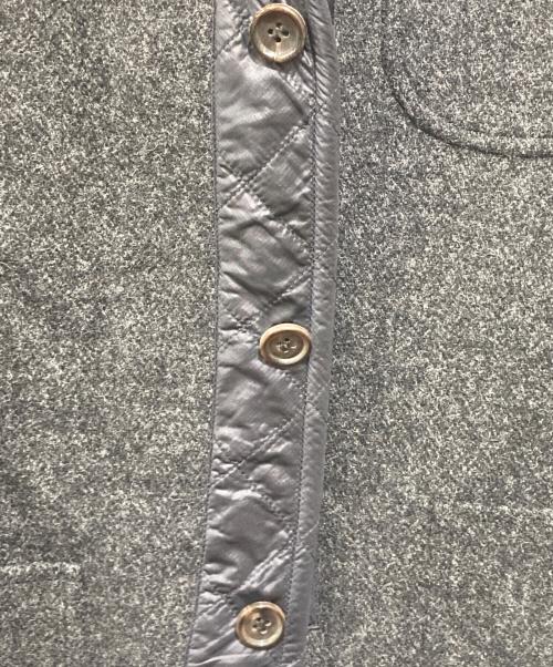 COMME des GARCONS HOMME（コムデギャルソン オム）COMME des GARCONS HOMME (コムデギャルソン オム) ウールキルティング切替ジャケット グレー サイズ:Ｓの古着・服飾アイテム