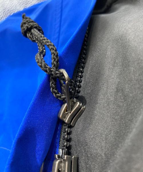 THE NORTH FACE（ザ ノース フェイス）THE NORTH FACE (ザ ノース フェイス) 1990マウンテンジャケットゴアテックスⅡ ブルー×ブラック サイズ:Ｓの古着・服飾アイテム