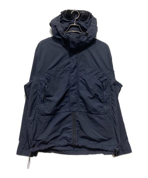 C.P COMPANY（シーピーカンパニー）C.P COMPANY (シーピーカンパニー) FLATT NYLON OVERSHIRT GOGGLE JACKET ネイビー サイズ:Ｍの古着・服飾アイテム