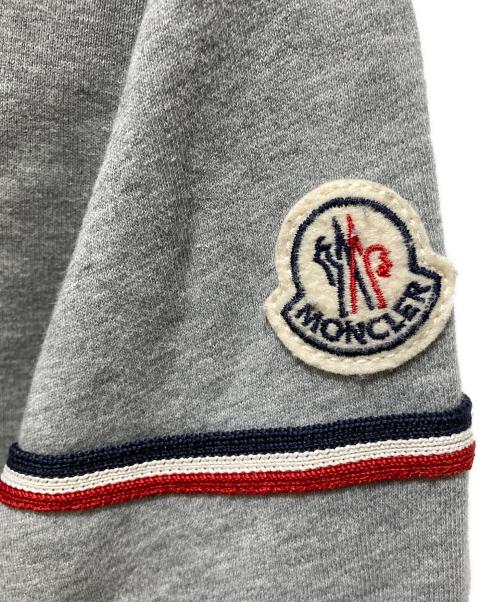 MONCLER（モンクレール）MONCLER (モンクレール) マグリア トリコロール フルジップ パーカー グレー サイズ:Ｓの古着・服飾アイテム