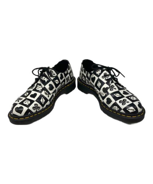 Dr.Martens（ドクターマーチン）Dr.Martens (ドクターマーチン) ドレスシューズ ホワイト×ブラック サイズ:UK7の古着・服飾アイテム