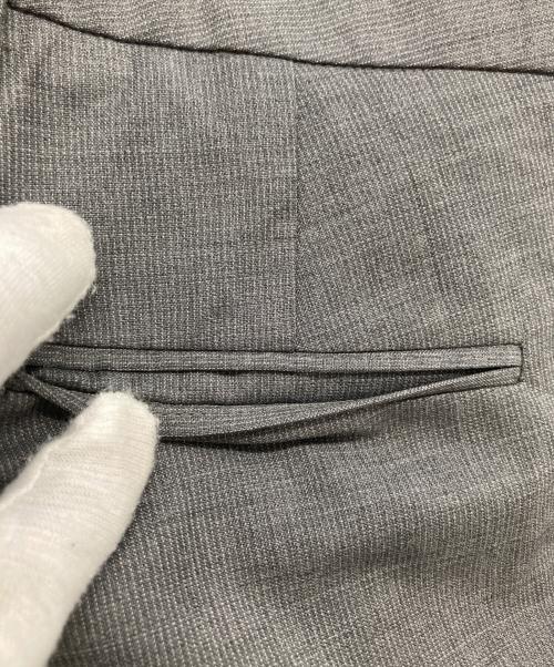 LARDINI（ラルディーニ）LARDINI (ラルディーニ) センタープレスパンツ グレー サイズ:40の古着・服飾アイテム