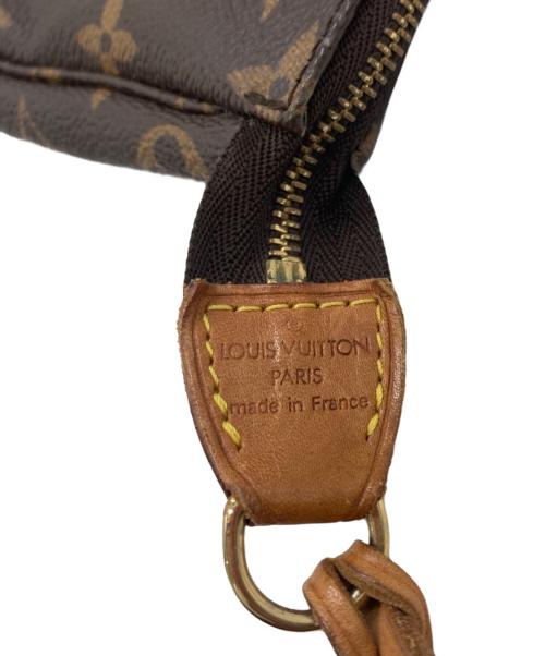 LOUIS VUITTON（ルイ ヴィトン）LOUIS VUITTON (ルイ ヴィトン) ハンドポーチ  / ポシェット・アクセソワール ブラウンの古着・服飾アイテム