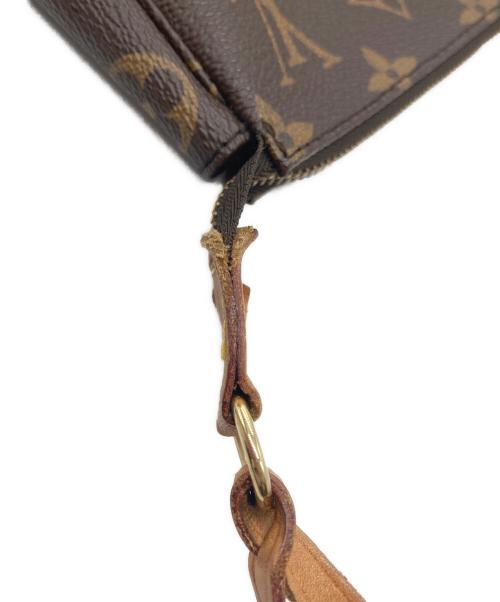 LOUIS VUITTON（ルイ ヴィトン）LOUIS VUITTON (ルイ ヴィトン) ハンドポーチ  / ポシェット・アクセソワール ブラウンの古着・服飾アイテム