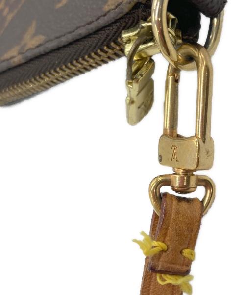 LOUIS VUITTON（ルイ ヴィトン）LOUIS VUITTON (ルイ ヴィトン) ハンドポーチ  / ポシェット・アクセソワール ブラウンの古着・服飾アイテム