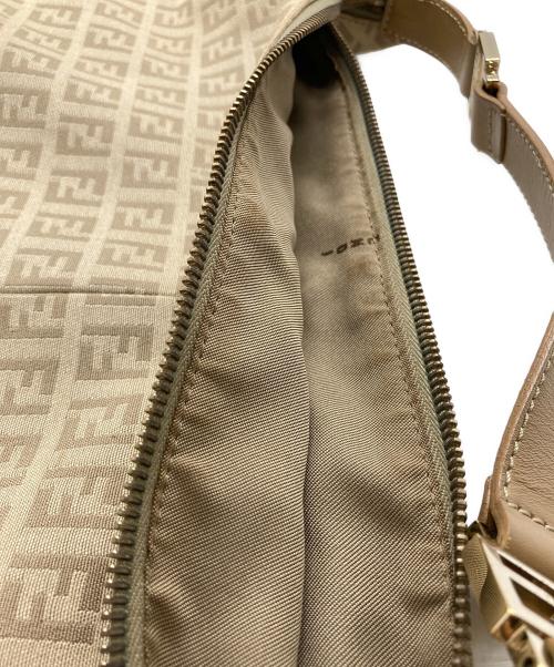 FENDI（フェンディ）FENDI (フェンディ) ズッキーノ キャンバスワンショルダーバッグ ベージュ サイズ:OneSizeの古着・服飾アイテム