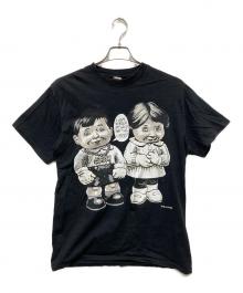 stussy×POUND（ステューシー×パウンド）の古着「グラフィックTシャツ」｜ブラック