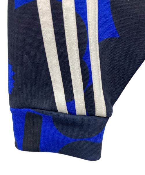adidas（アディダス）adidas (アディダス) marimekko (マリメッコ) コラボトラックジャケット ブルー×ネイビー サイズ:Ｓの古着・服飾アイテム