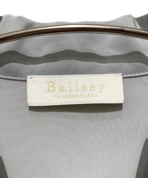 BALLSEY（ボールジィ）BALLSEY (ボールジィ) クリアデシン フリルボウタイブラウス ブルー サイズ:S 未使用品の古着・服飾アイテム