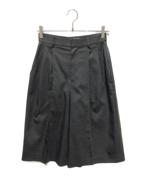MIESROHE（ミースロエ）MIESROHE (ミースロエ) ハーフパンツ チャコールグレーの古着・服飾アイテム