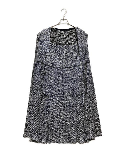 23区（ニジュウサンク）23区 (ニジュウサンク) シャドージオメトリックプリント ワンピース / 半袖ワンピース ネイビー サイズ:FREEの古着・服飾アイテム