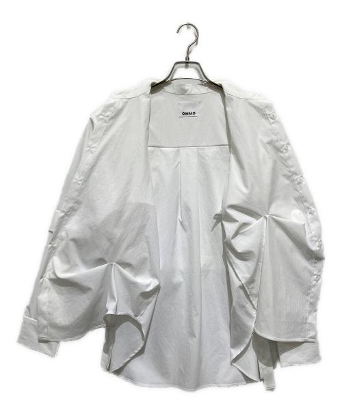 OMMO（オーエムエムオー）OMMO (オーエムエムオー) 	2WAY TUCK LAYERED SHIRT / 2WAYタックレイヤードシャツ ホワイト サイズ:FREEの古着・服飾アイテム