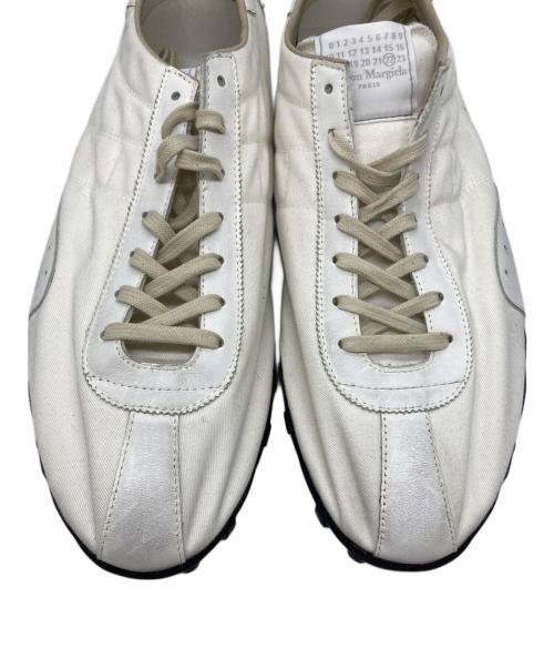 Maison Margiela（メゾンマルジェラ）Maison Margiela (メゾンマルジェラ) スプリンターズ ホワイト サイズ:45の古着・服飾アイテム