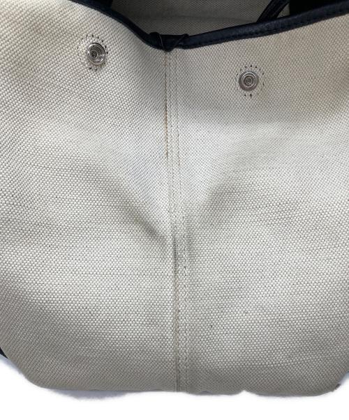 BALENCIAGA（バレンシアガ）BALENCIAGA (バレンシアガ) キャンバストートバッグ ベージュの古着・服飾アイテム