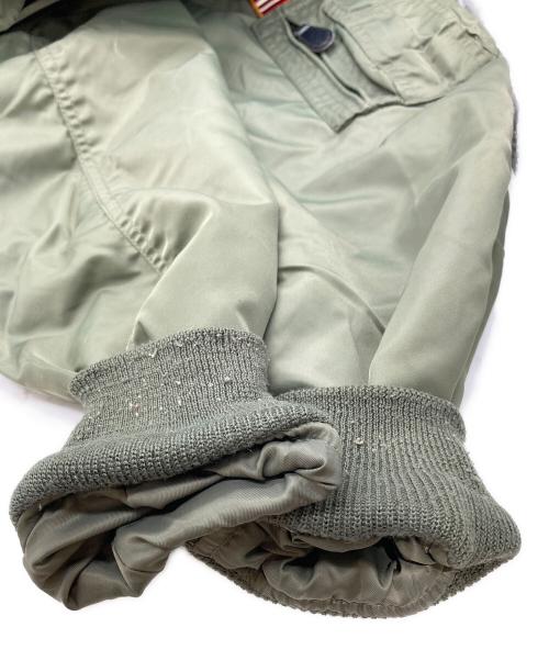 AVIREX（アヴィレックス）AVIREX (アヴィレックス) フライトジャケット カーキ サイズ:Mの古着・服飾アイテム