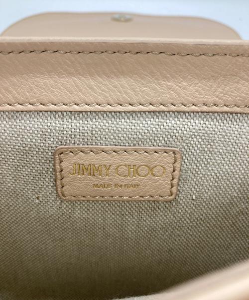 JIMMY CHOO（ジミーチュウ）JIMMY CHOO (ジミーチュウ) ロゴプレートチェーンショルダーバッグ ベージュの古着・服飾アイテム