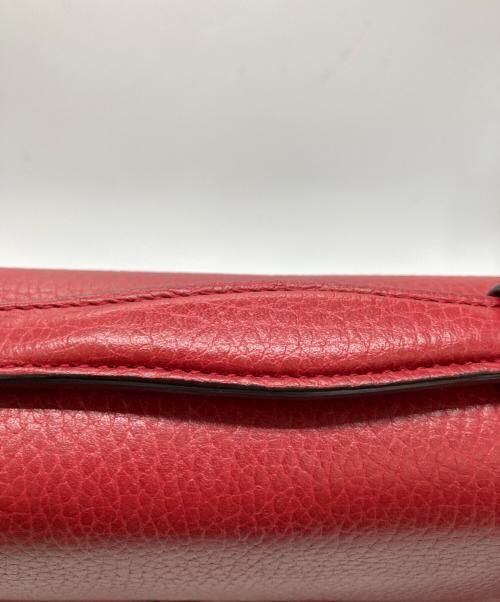 GUCCI（グッチ）GUCCI (グッチ) インターロッキングGチェーンショルダーバッグ レッドの古着・服飾アイテム