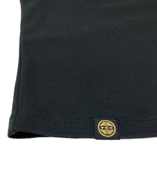 EVISU（エヴィス）EVISU (エヴィス) メタルトリム Vネック ファッションフィット Tシャツ ブラック サイズ:Mの古着・服飾アイテム