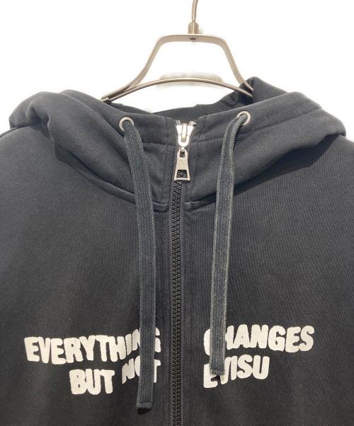 EVISU（エヴィス）EVISU (エヴィス) スローガンプリント オーバーサイズ キャップ付きフードジャケット ブラック サイズ:Mの古着・服飾アイテム