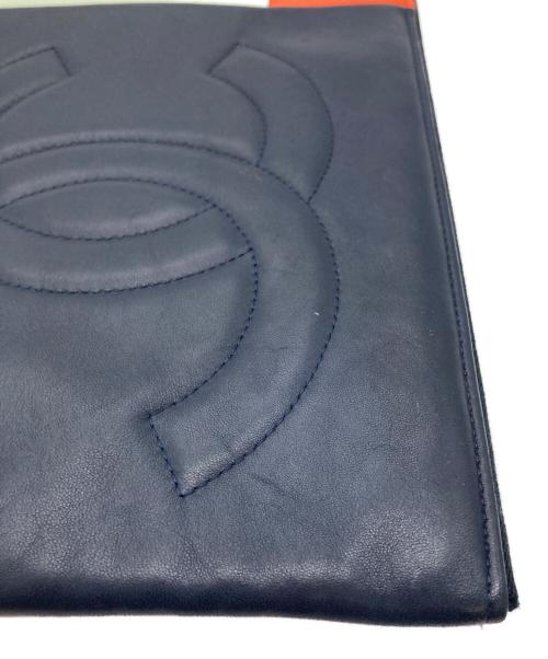 CHANEL（シャネル）CHANEL (シャネル) 2015年クリスマス限定パッチワーククラッチバッグ マルチカラーの古着・服飾アイテム
