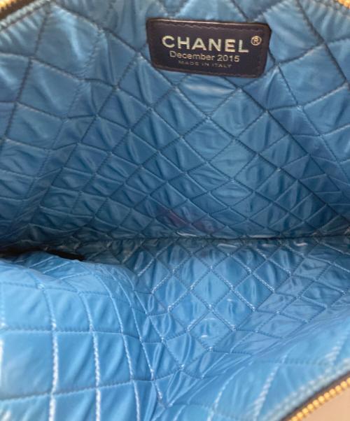 CHANEL（シャネル）CHANEL (シャネル) 2015年クリスマス限定パッチワーククラッチバッグ マルチカラーの古着・服飾アイテム