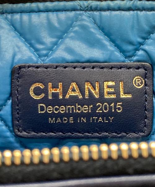 CHANEL（シャネル）CHANEL (シャネル) 2015年クリスマス限定パッチワーククラッチバッグ マルチカラーの古着・服飾アイテム
