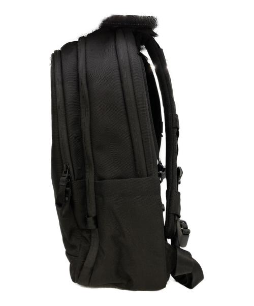 Incase（インケース）Incase (インケース) Tracks Backpack 18L ブラックの古着・服飾アイテム