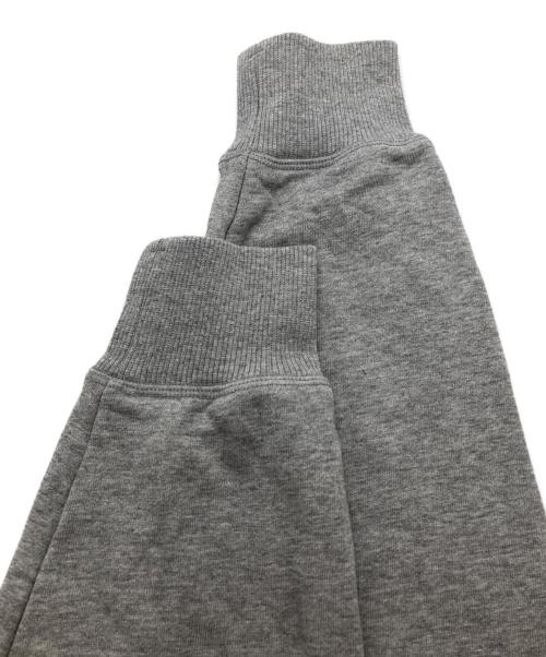 DUVETICA（デュベティカ）DUVETICA (デュベティカ) ロゴワッペンスウェット グレー サイズ:Mの古着・服飾アイテム