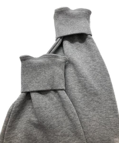 DUVETICA（デュベティカ）DUVETICA (デュベティカ) ロゴワッペンスウェット グレー サイズ:Mの古着・服飾アイテム