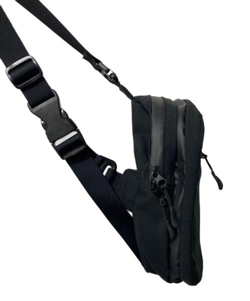 FreshService（フレッシュサービス）FreshService (フレッシュサービス) ショルダーバッグ / UTILITY SLING BAG ブラックの古着・服飾アイテム