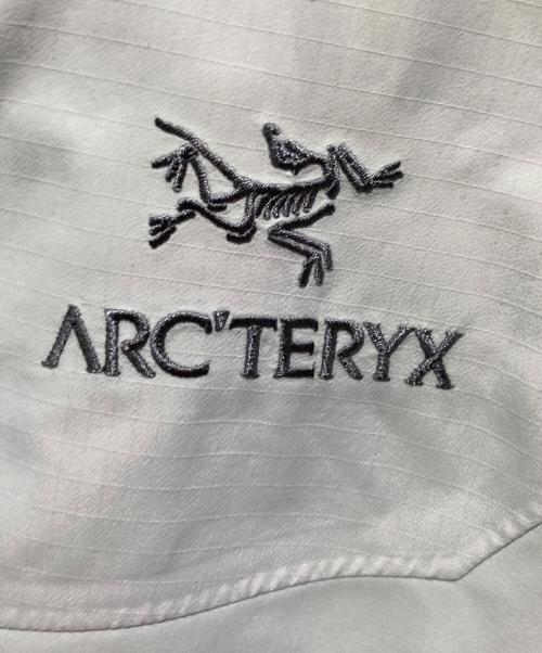ARC'TERYX（アークテリクス）ARC'TERYX (アークテリクス) BETA SL HYBRID JACKET スカイブルー サイズ:XSの古着・服飾アイテム