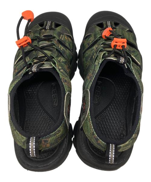 KEEN（キーン）KEEN (キーン) NEWPORT RETRO グリーン サイズ:27cmの古着・服飾アイテム
