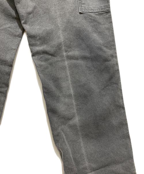 CarHartt（カーハート）CarHartt (カーハート) ペインターパンツ/Loose Fit Washed Duck Utility Work Pant グレー サイズ:33の古着・服飾アイテム