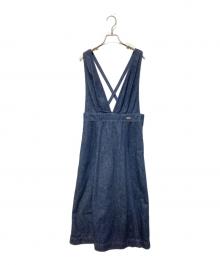 BLUE LABEL CRESTBRIDGE（ブルーレーベルクレストブリッジ）の古着「メタルロゴプレートデニムジャンパースカート」｜ネイビー