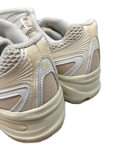 NEW BALANCE（ニューバランス）NEW BALANCE (ニューバランス) ローカットスニーカー ベージュ サイズ:23の古着・服飾アイテム