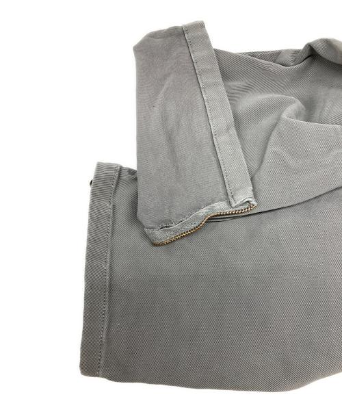 EMPORIO ARMANI（エンポリオ アルマーニ）EMPORIO ARMANI (エンポリオ アルマーニ) サイドラインジッパーカーゴパンツ グレー サイズ:44の古着・服飾アイテム