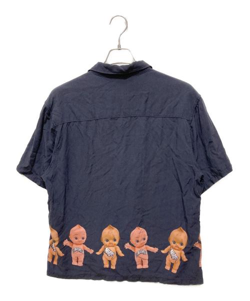 HUF（ハフ）HUF (ハフ) キューピープリントシャツ ブラック サイズ:Mの古着・服飾アイテム