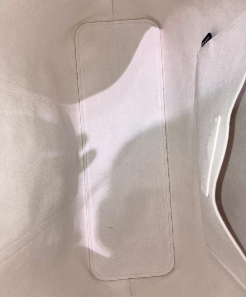 ESTIVANT（エスティバン）ESTIVANT (エスティバン) ウルトラスエード トートバッグ アイボリー サイズ:OneSizeの古着・服飾アイテム