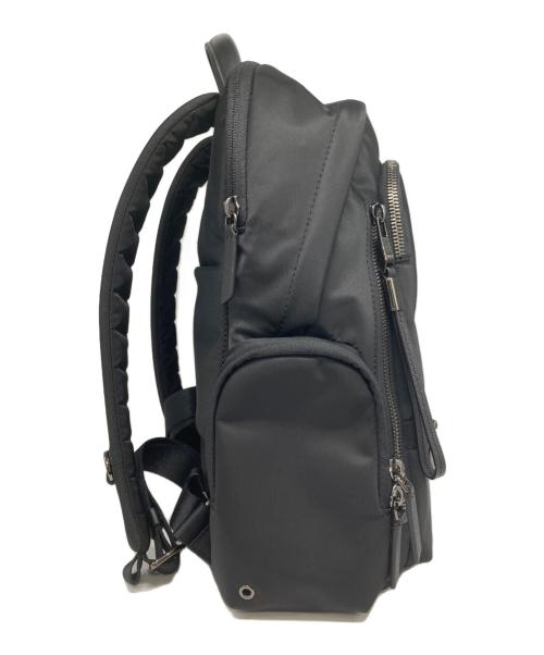 TUMI（トゥミ）TUMI (トゥミ) ボヤジュール セリーナ ミディアム バックパック ブラック サイズ:OneSizeの古着・服飾アイテム