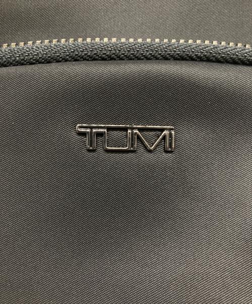 TUMI（トゥミ）TUMI (トゥミ) ボヤジュール セリーナ ミディアム バックパック ブラック サイズ:OneSizeの古着・服飾アイテム